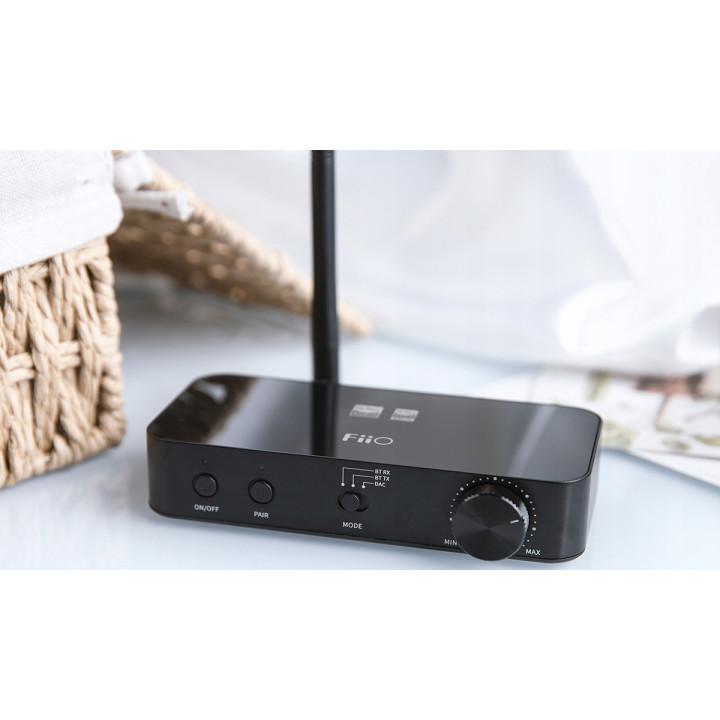 FIIO BTA30 PRO nadajnik/odbiornik Hi-Fi Bluetooth 5.0