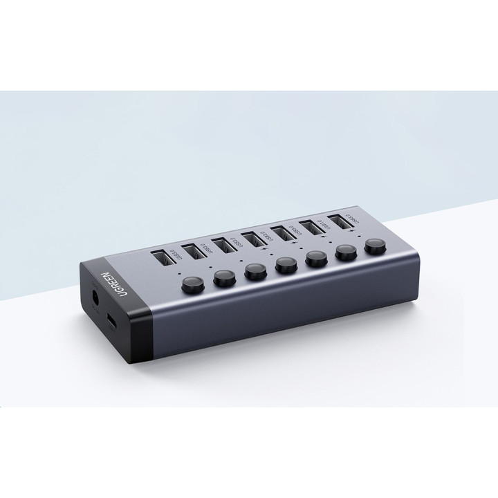 UGREEN 90307 Hub 7w1 USB-C, 7x USB-A 3.0 12V 2A czarny
