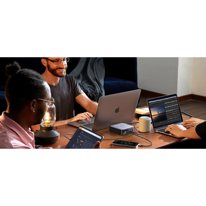 UGREEN 40914 Ladowarka sieciowa 200W GaN 2xUSB-A, 4xUSB-C