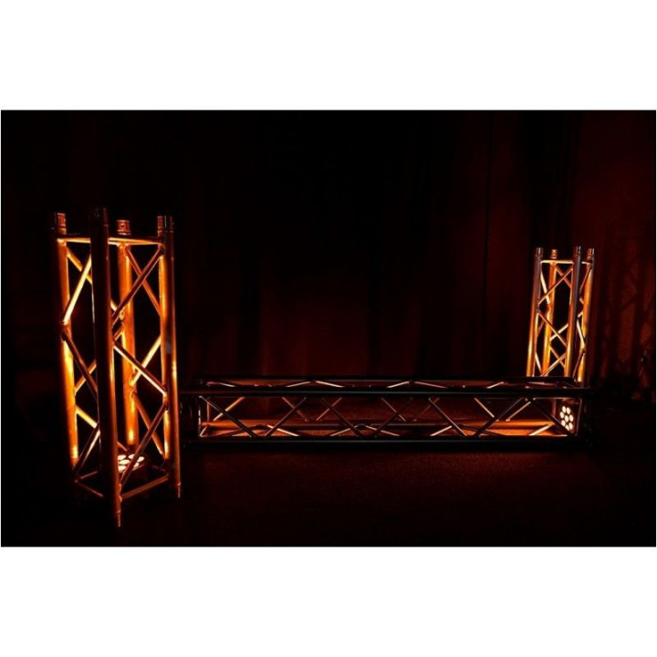 LIGHT4ME Penta Par 8x12W MKII RGBWA LED slim