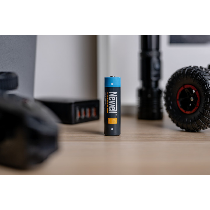 NEWELL akumulator 18650 USB-C 2200 mAh