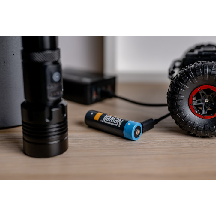 NEWELL akumulator 18650 USB-C 2200 mAh