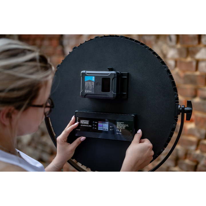Newell akumulator BP-150 LCD V-Mount