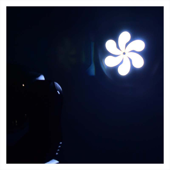 LIGHT4ME MINI SPOT 60 PRISM mala glowica ruchoma LED oswietl
