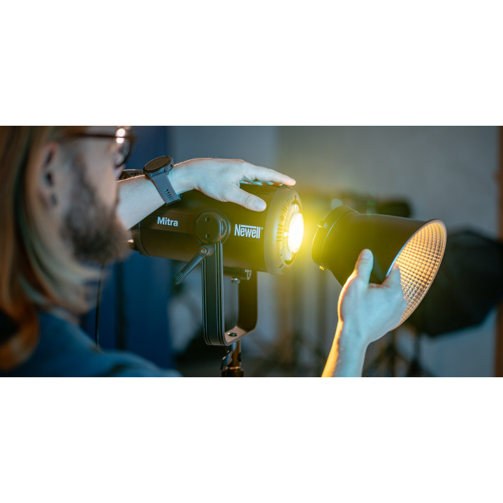 NEWELL Mitra 180 Lampa LED RGB