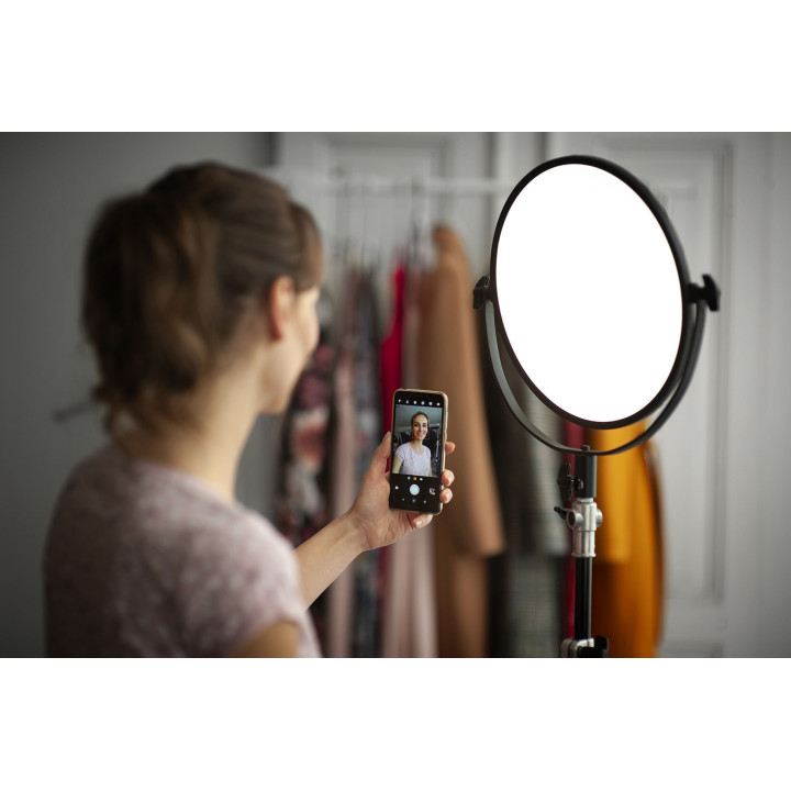 NEWELL Lampa LED Air Artha  – ? Oswietlenie studyjne | dobre