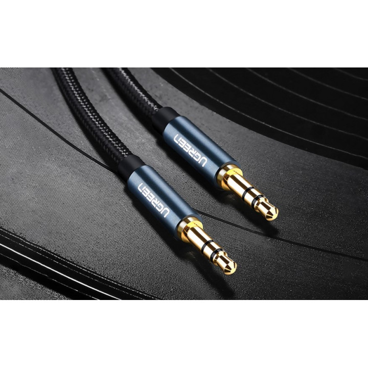 UGREEN 10685 Kabel minijack-minijack 3,5mm 1m oplot