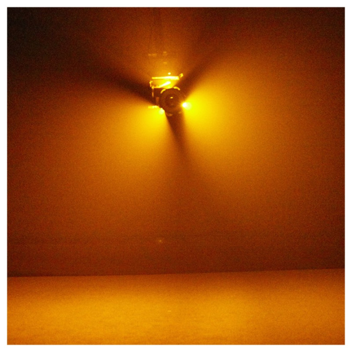 LIGHT4ME UFO multiefekt swietlny LED 6w1 efekt beam RGBW 3x