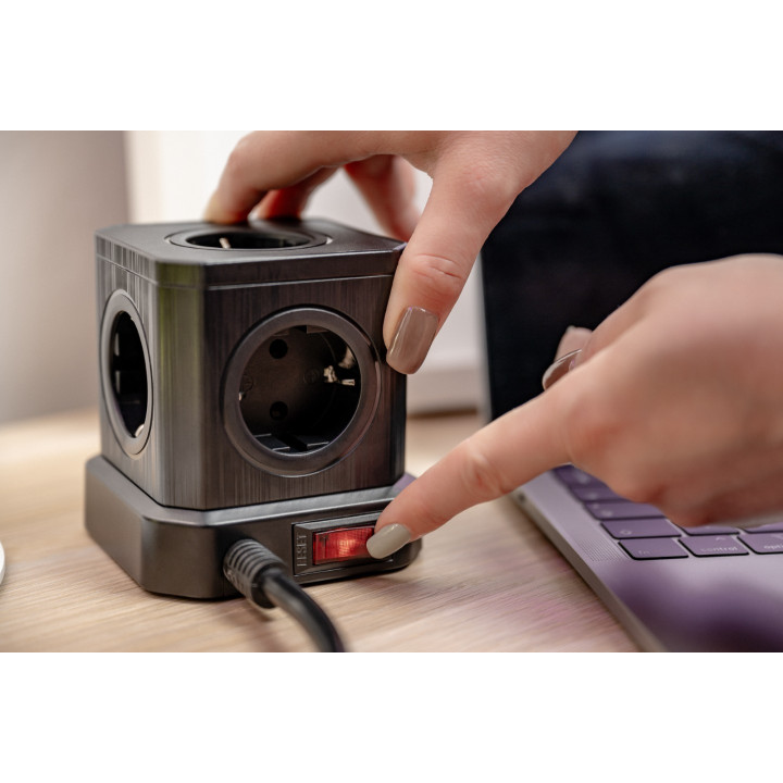 NEWELL NL4387 Kostka zasilajaca GaN Power Cube 9w1 czarna