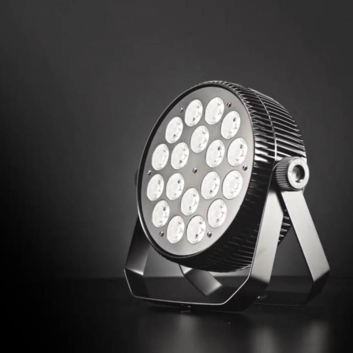 LIGHT4ME PARTY PAR 18x10W RGBW reflektor sceniczny LED DMX