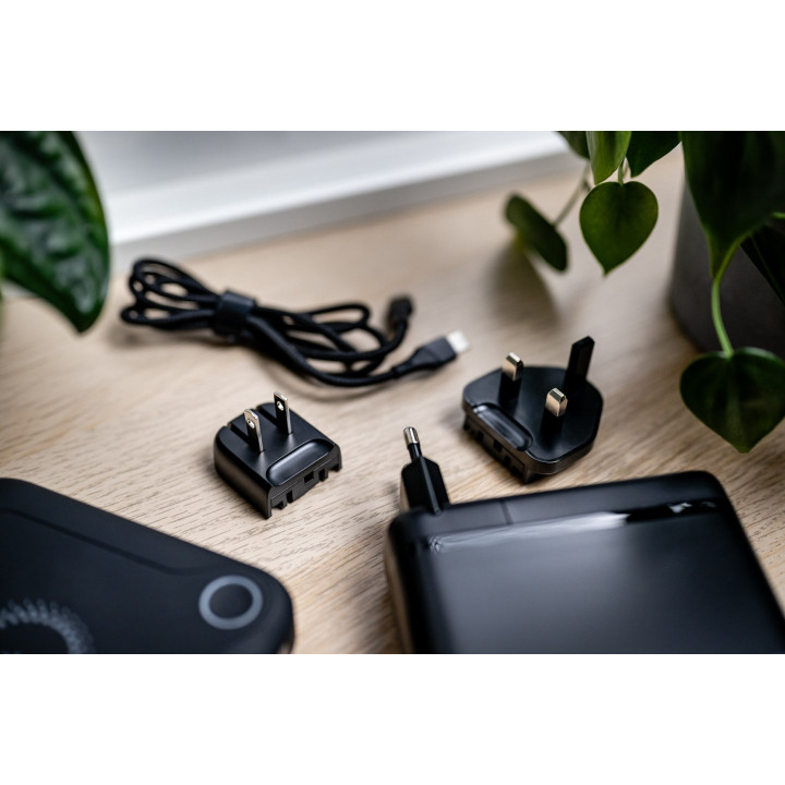 NEWELL Ładowarka sieciowa z zestawem adapterów GaN Tech T-power 140 W