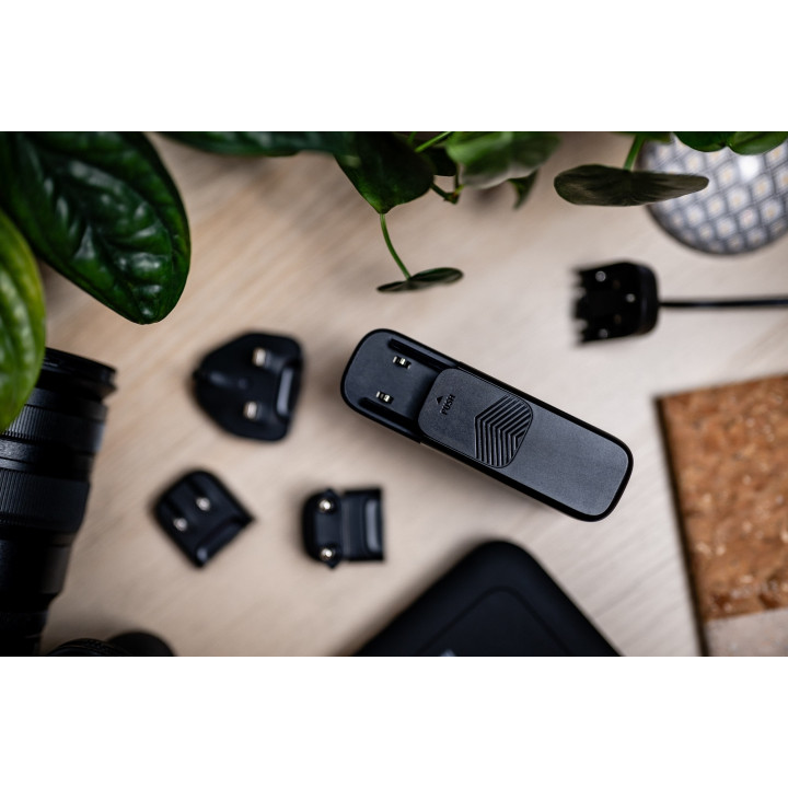 NEWELL Ładowarka sieciowa z zestawem adapterów GaN Tech T-power 140 W
