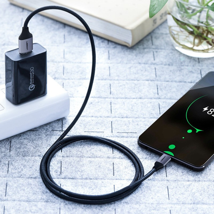 UGREEN Kabel do ładowania telefonu micro USB QC 3.0 2.4A 1m (czarny)