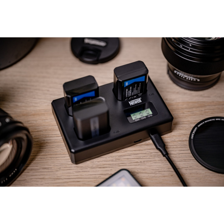 Ładowarka trójkanałowa TT-USB-C do akumulatorów NP-FZ100 do Sony