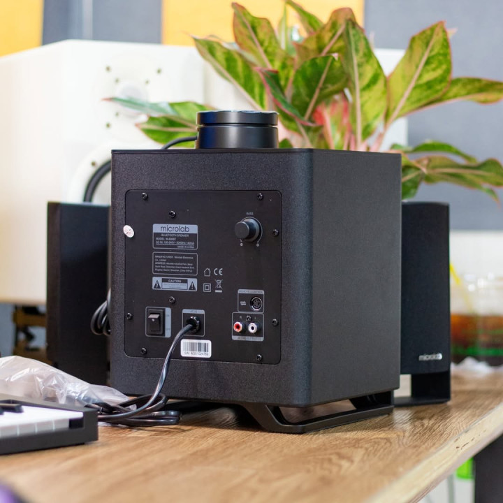 MICROLAB M-600BT Zestaw głośników 2.1 z Bluetooth