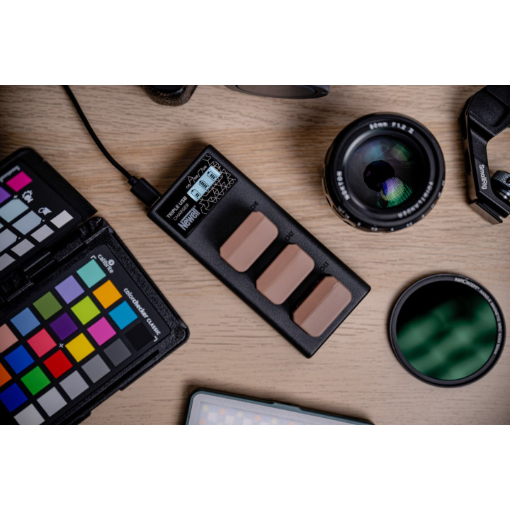Ładowarka trzykanałowa CD-USB-C do akumulatorów EN-EL14 do Nikon