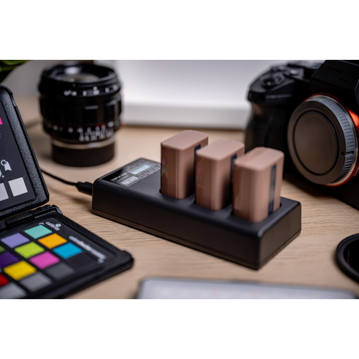 Ładowarka trzykanałowa CD-USB-C do akumulatorów NP-FW50 do Sony