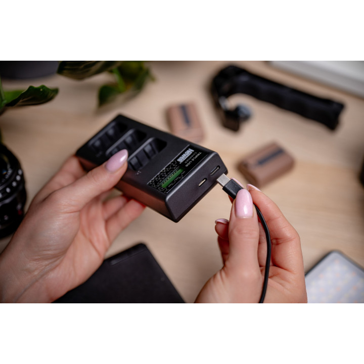 Ładowarka trzykanałowa CD-USB-C do akumulatorów NP-FW50 do Sony