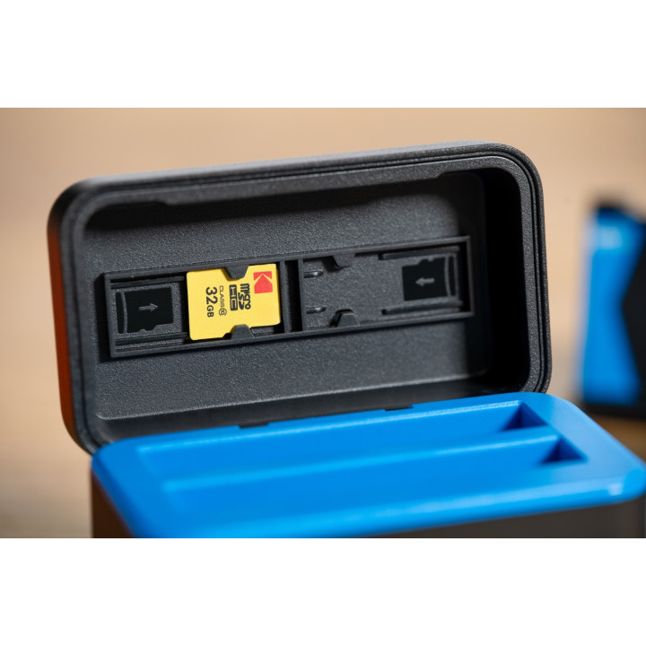 Ładowarka dwukanałowa STD-USB do akumulatorów CINSBBMA do Insta360 X4