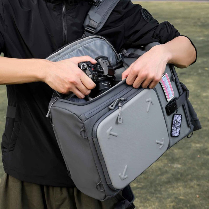 ULANZI BP04 Hard Shell Plecak fotograficzny 25l