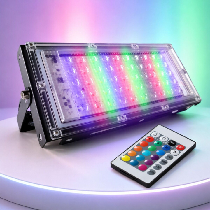 LIGHT4ME IP RGB PANEL panelowy naświetlacz 50 × 0,5W R/G/B LED pilot bezprzewodowy przełącznik