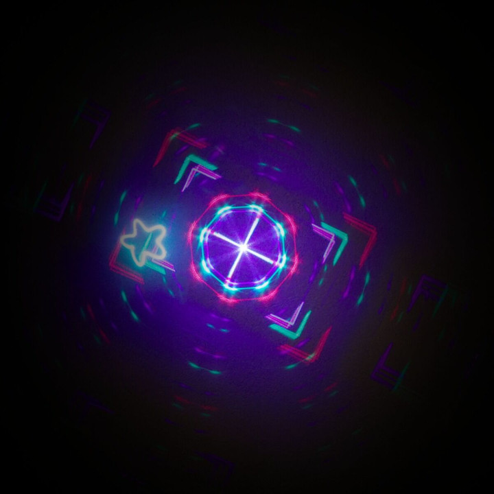LIGHT4ME PARTY LASER 1 projektor laserowy RGB DMX +  pilot bezprzewodowy uchwyt montażowy