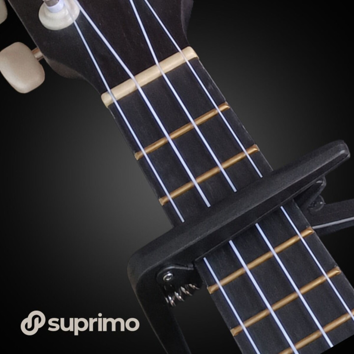 SUPRIMO UK21 SET BK V2 ukulele sopranowe 21" czarne + pokrowiec 3 kostki do gry zapasowe struny tuner