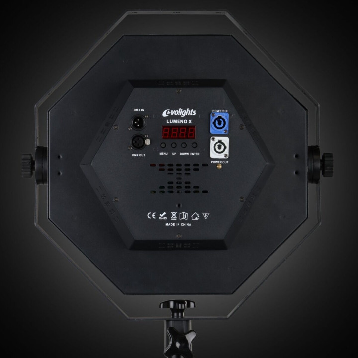 EVOLIGHTS LUMENO X V2 reflektor vintage oświetlenie sceniczne retro 4x60W WW LED + 48x0,2 RGB LED