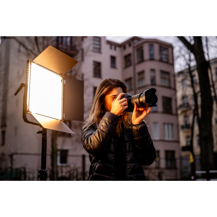 NEWELL RGB Vividha Effect Lampa LED